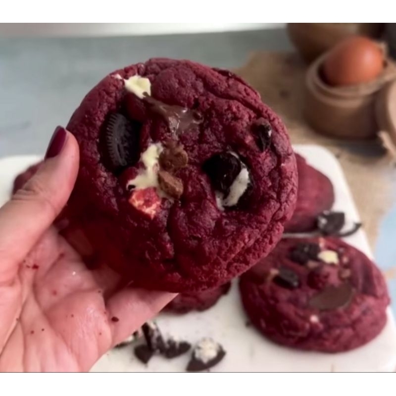 

red velved cookies