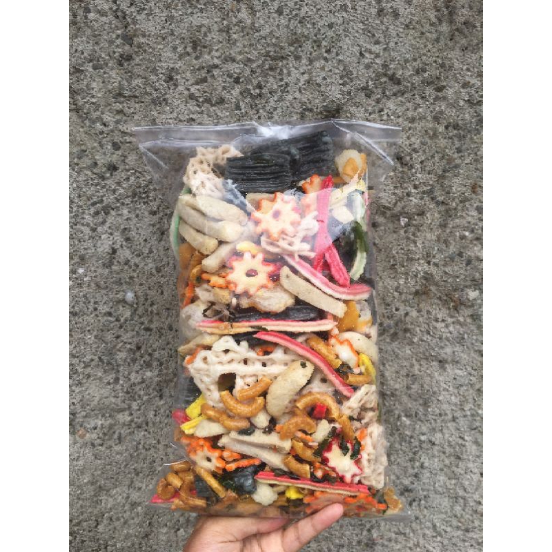 

Kerupuk Seblak Mix / Seblak Campur Viral Original Daun Jeruk 500 Gr