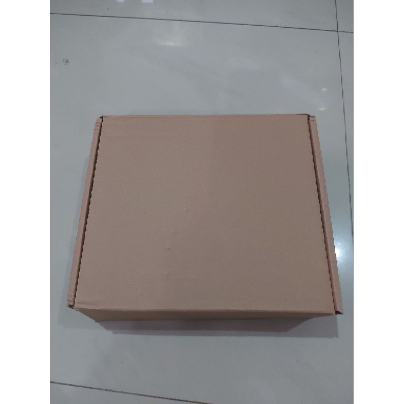 

kardus karton kotak bekas aksesoris 27x23x8 cm