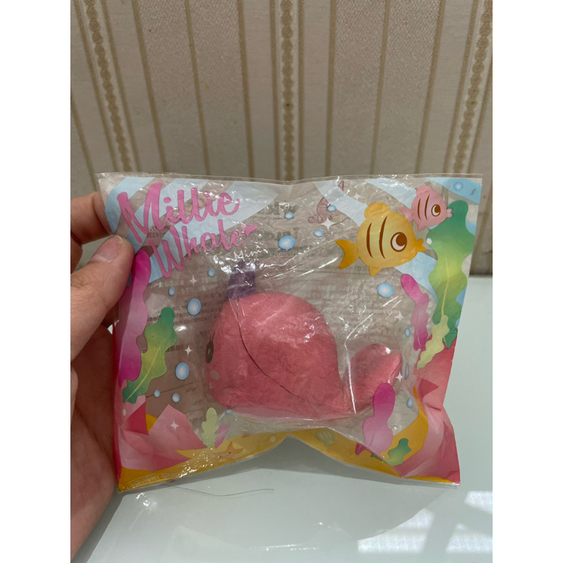 Mini millie the whale ibloom squishy