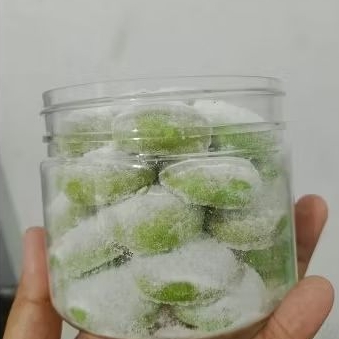 

Kue Kering Lebaran [ Putri Salju Pandan Keju ] 250 gram