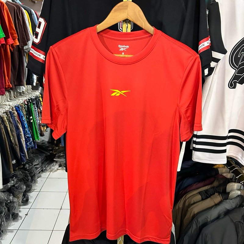 Kaos Olahraga Sport Station Unisex/ Kaos Reebok