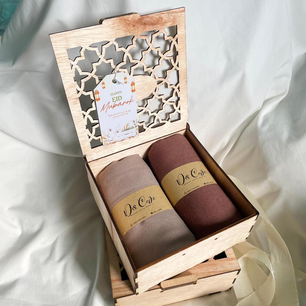 

BOX KAYU / box packaging / BOX HAMPERS IDUL FITRI