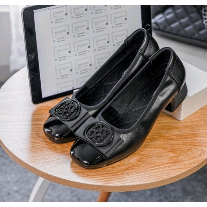 SEPATU KERJA WANITA/SEPATU KULIT/POLLUX WDQ2761