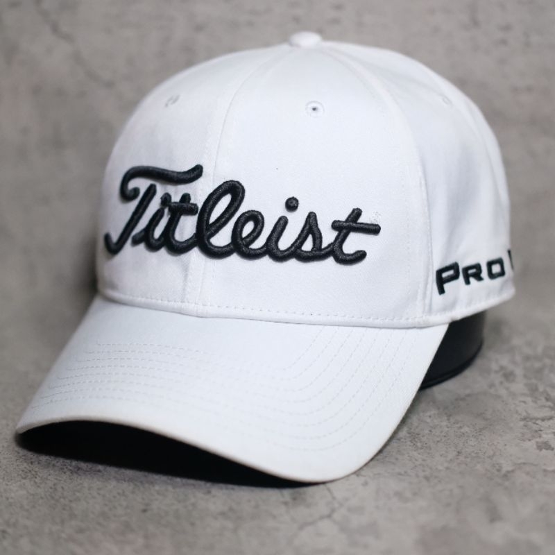 Topi golf sport TITLEIST Original putih