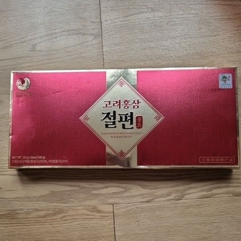 

sliced korean red ginseng gold