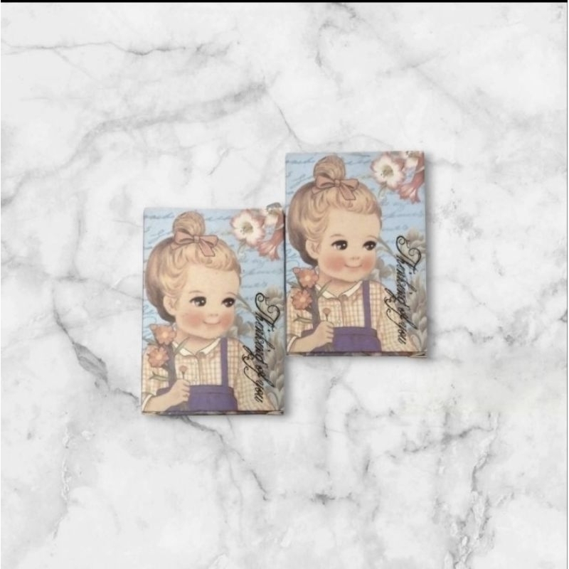 

Kartu ilustrasi paper dolly jual per kotak bahan karton quality premium