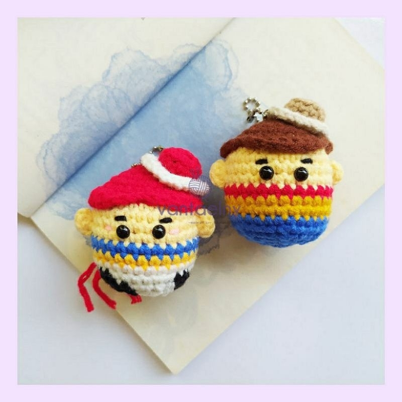 [CROCHET] KEYCHAIN AMIGURUMI DOLL TOY STORY WOODY JESSIE GANTUNGAN BONEKA RAJUT KARAKTER