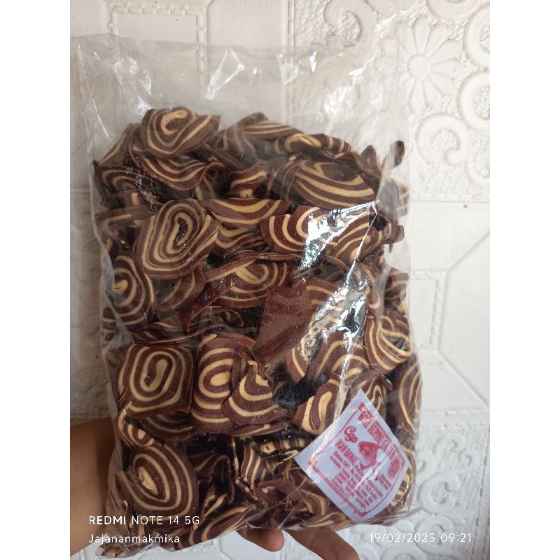 

Keripik Kuping Gajah Manis Gurih 500 gr