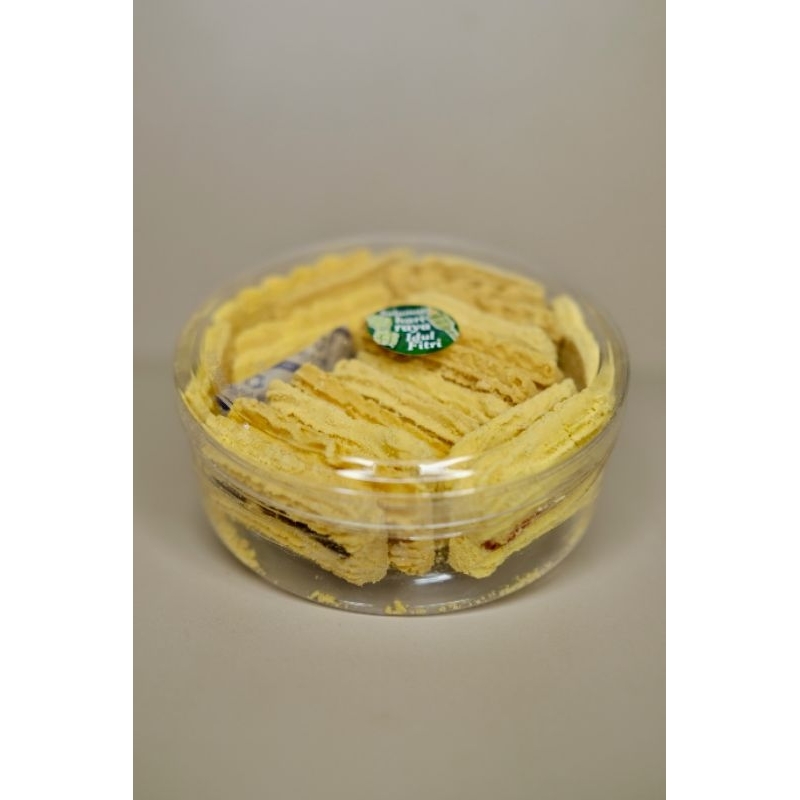 

[SALAD KAKA] Semprit Kotak Selai Strawberry toples (2.5)