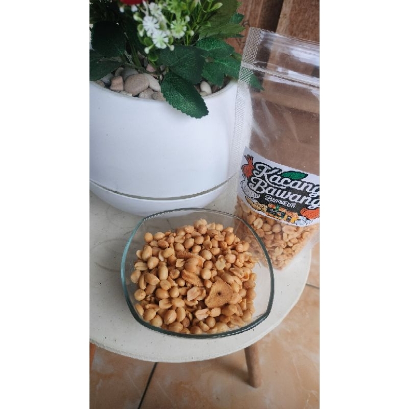 

Kacang Bawang Goreng
