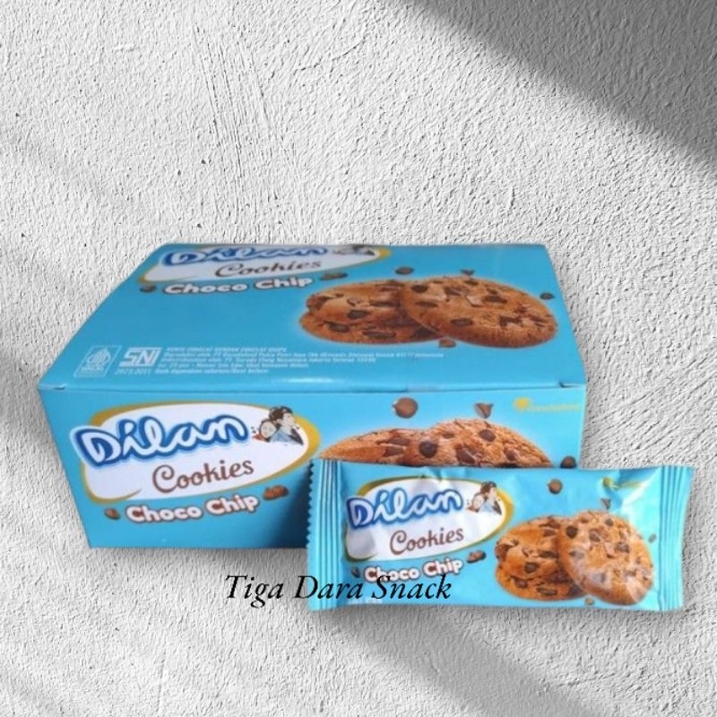 

Dilan Cookies Choco ChipDilan Cookies Choco Chips 1 Box - Kue Kering Cokelat dengan Taburan Choco Chips 1 Box