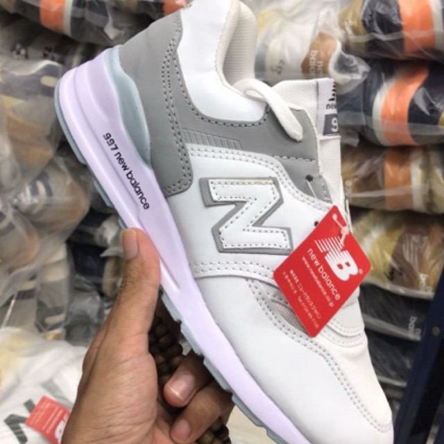 Sepatu running pria wanita NB 997 White Grey Perfect Quality