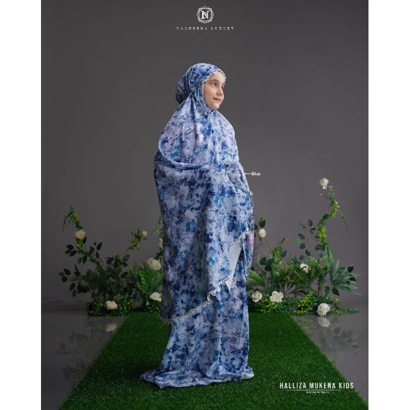 Halliza mukena by nadhera luxury