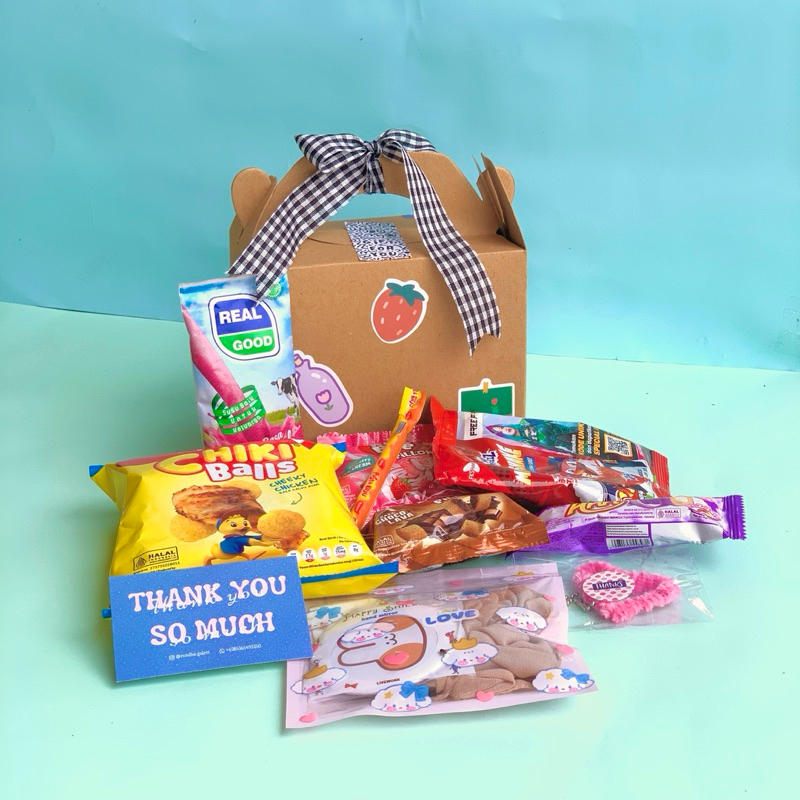 

Gift Box Paket A | Gift Box Wisuda | Gift Box Birthday | Gift Box Snack Murah | Hampers Snack Murahh