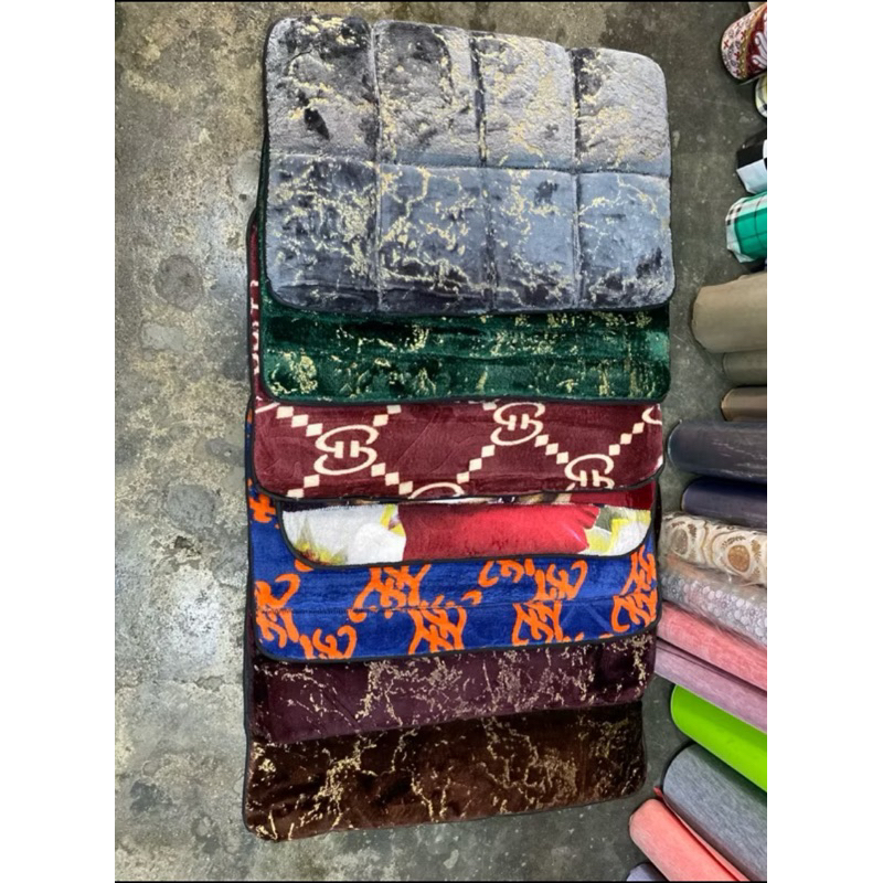 Keset Ambal Malaysia uk 40x60cm (Lembut Dan Anti Slip)