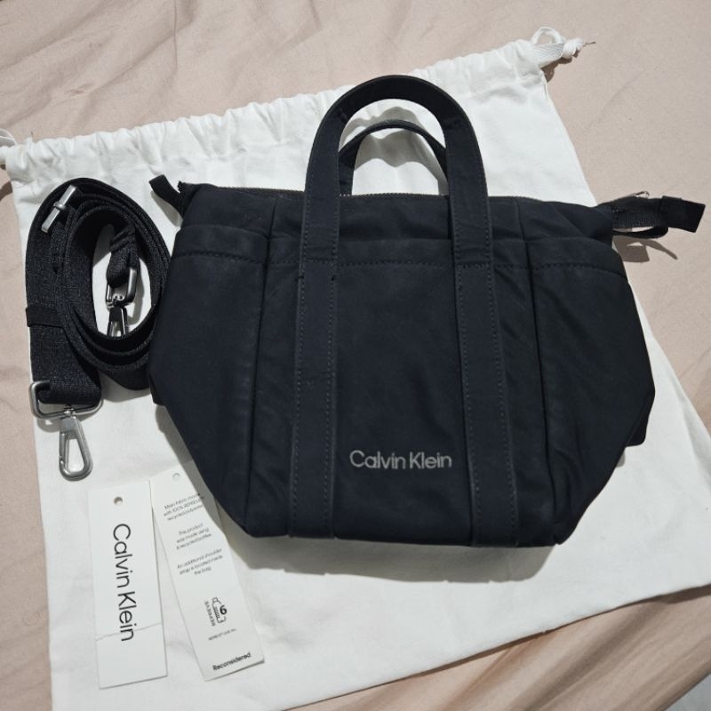 Preloved Calvin Klein small Nylon Bucket bag