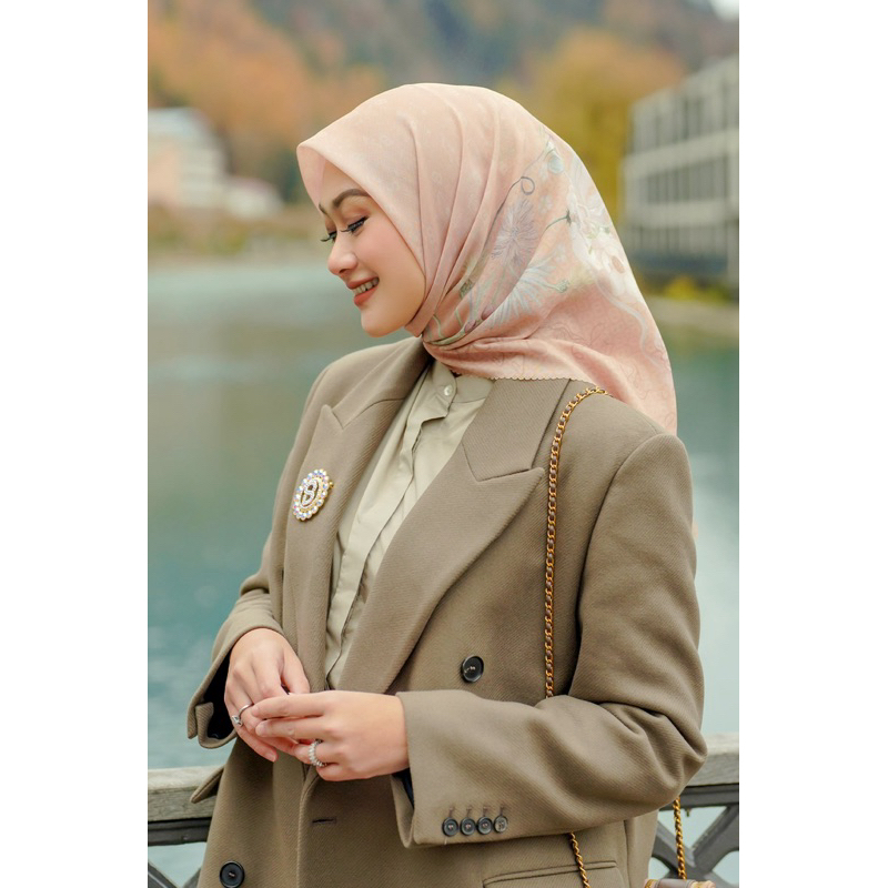 Preloved Buttonscarves Nada Puspita Mi