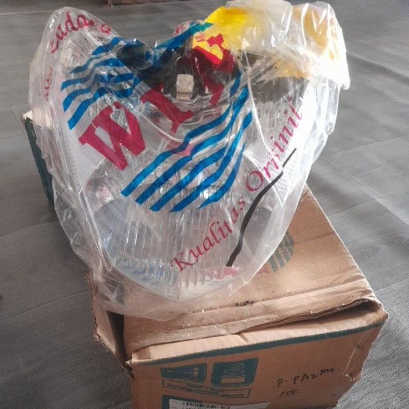 Reflektor Lampu Depan Blade (win)