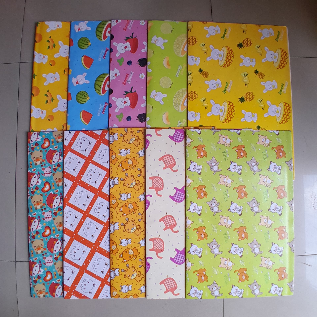 

1 pak isi 50 kertas kado lucu KERTAS KADO MURAH GROSIR