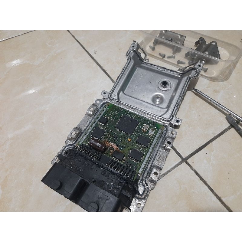 servis ecu suzuki splash kode A1, dll