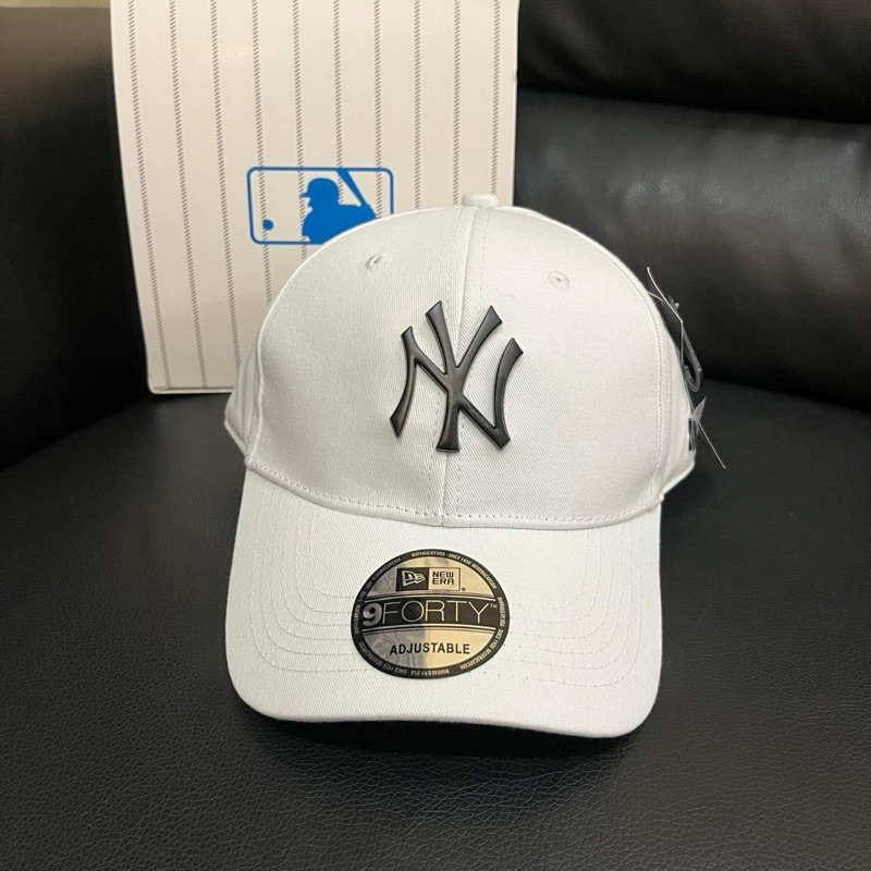 Topi New York NYK White Baseball Cap Korea Putih Metal Plate Logo FREE BOX
