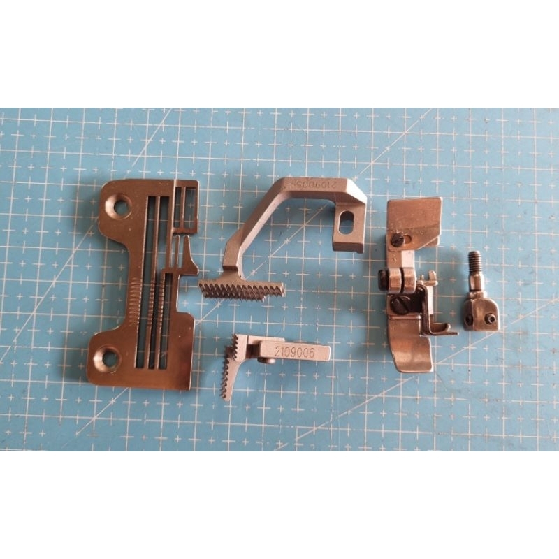 Getset mesin jahit obras Yamato benang 4