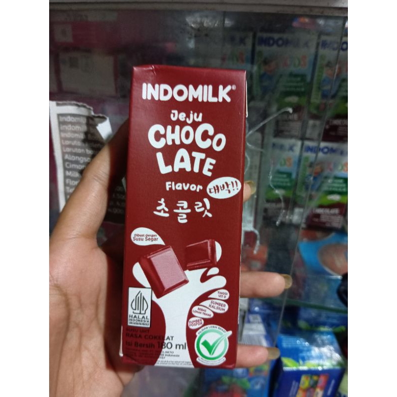 

SUSU KOTAK UHT INDOMILK KOREAN SERIES 180ml