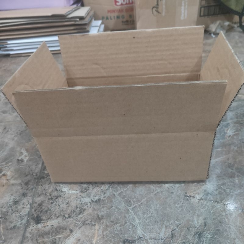 

Kardus peking, paket lebih aman