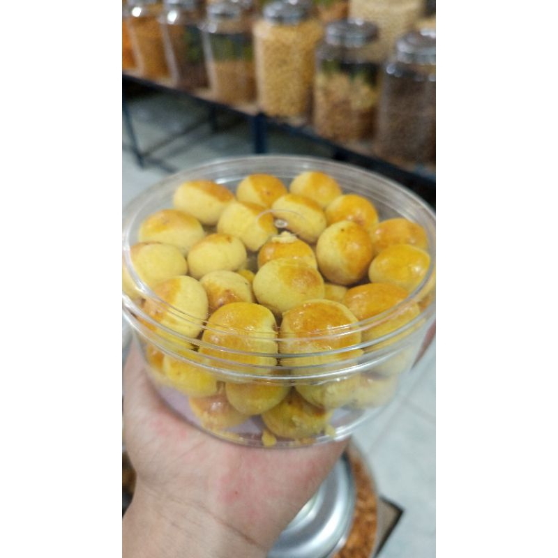 

Nastar isi selai nanas 500 gram