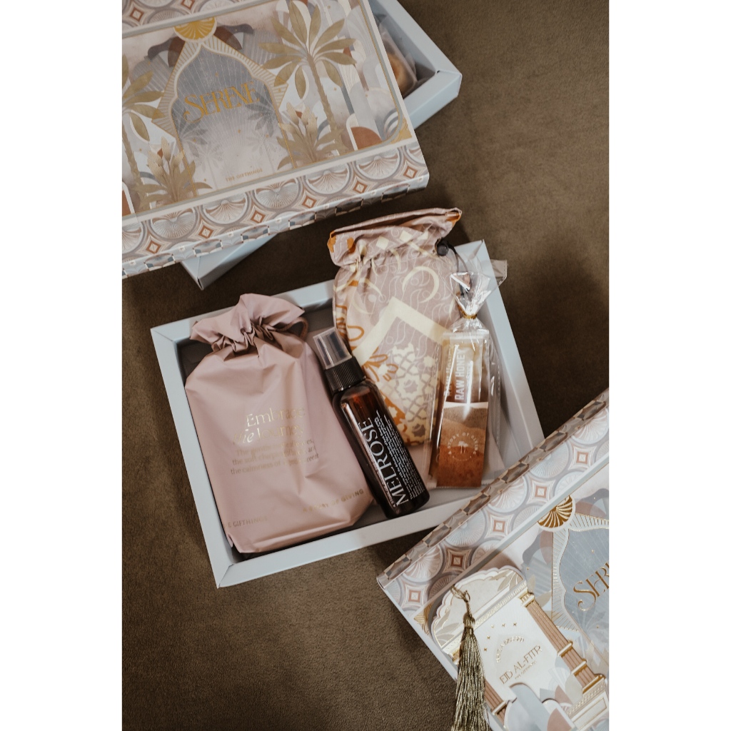

ANAYA - Thegifthings hampers lebaran 2025 / parsel ramadan / hampers idul fitri / paket ramadhan / sajadah kurma / eid al fitr
