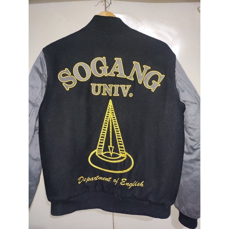 VARSITY UNIVERSITAS