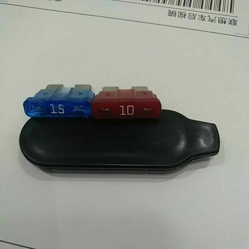 Sikring 10 dan 15A tutup langsam beat karbu ori AHM