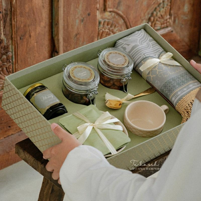 

NIEMA - Hampers Lebaran Idul Fitri . Hampers Eid Mubarak Parcel Ramadan