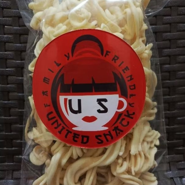 

United Snack Kerupuk Stick Keju 150gr