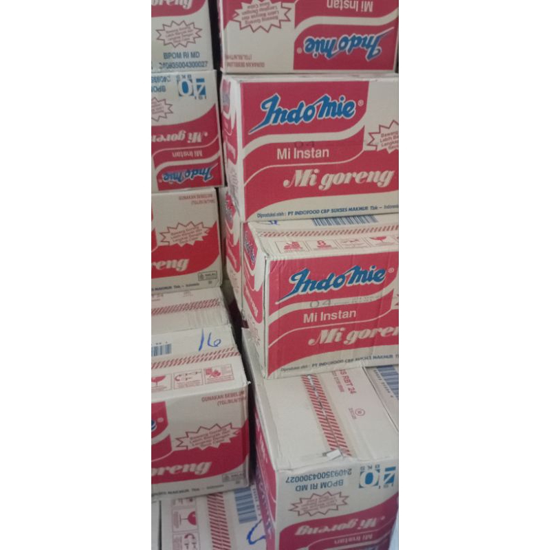 

indomie goreng 1 dus isi 40pcs
