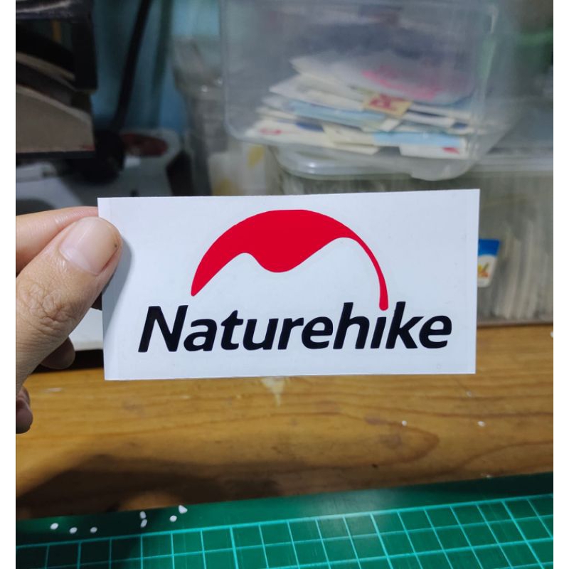 

stiker naturehike sticker cutting gunung keren