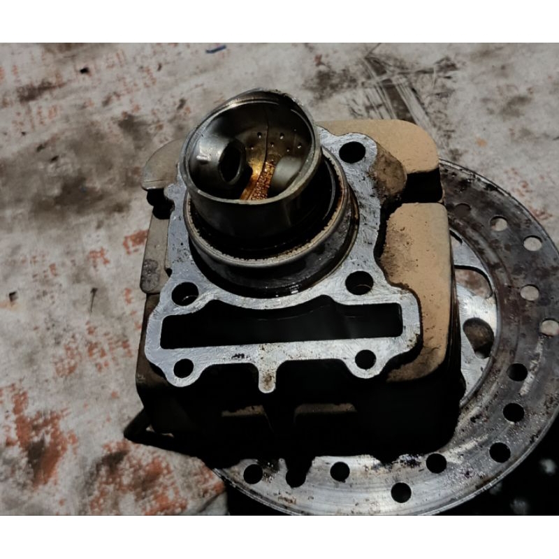 blok silinder jupiter z1+piston ring