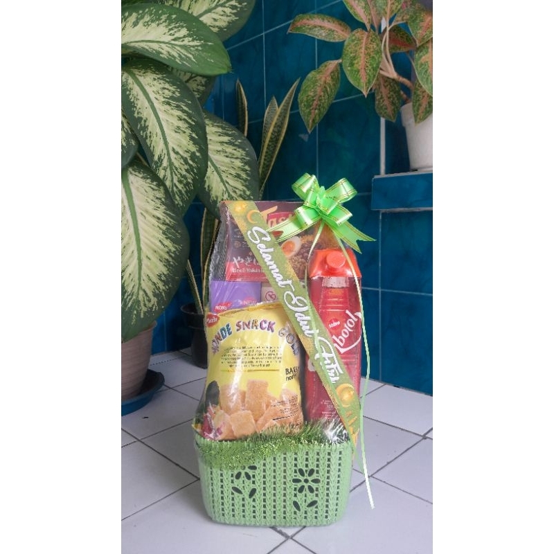 

Parcel Snack/Makanan Lebaran Ekonomis