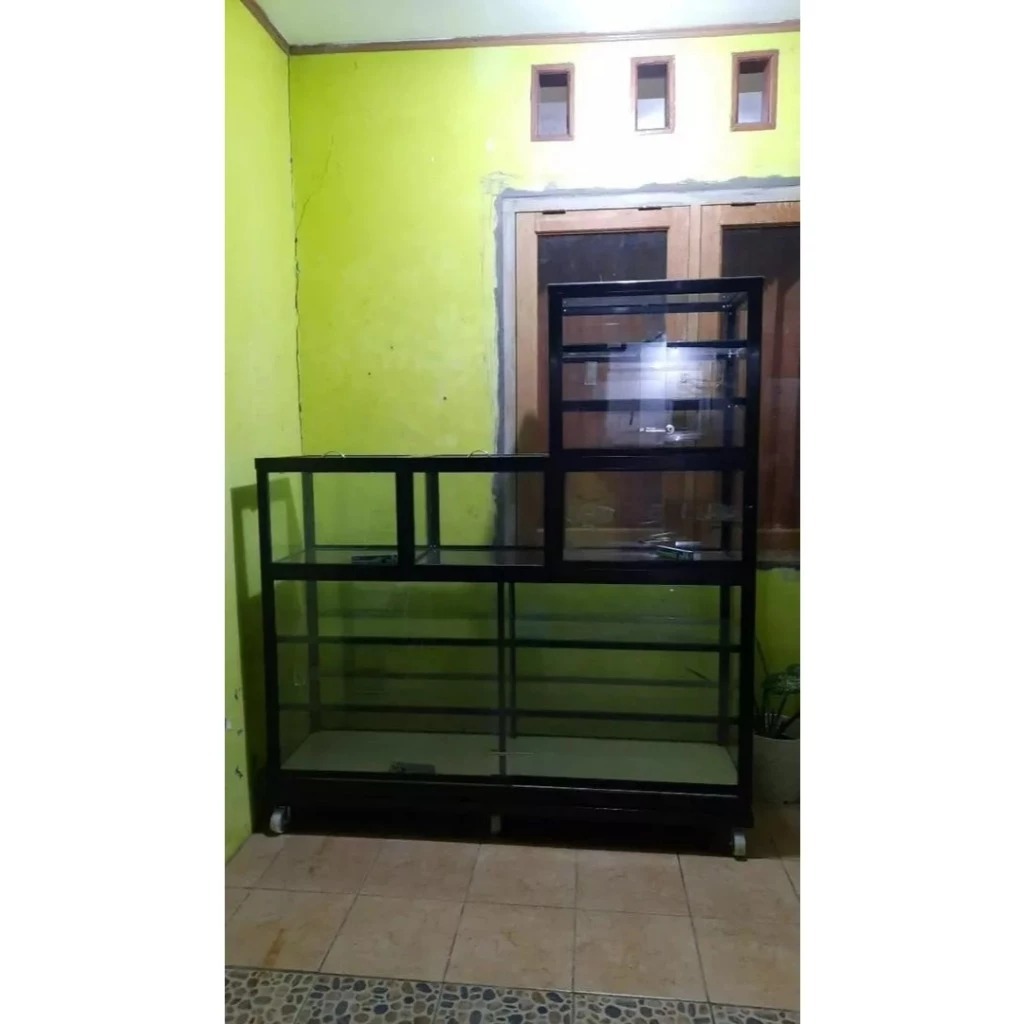 etalase warung madura/etalase warung/etalase roko/etalase jualan/etalase/etalase alumunium/etalase w