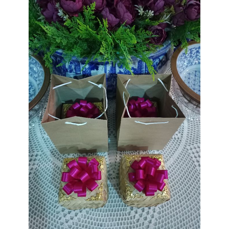 

Hampers Nastar toples mika persegi