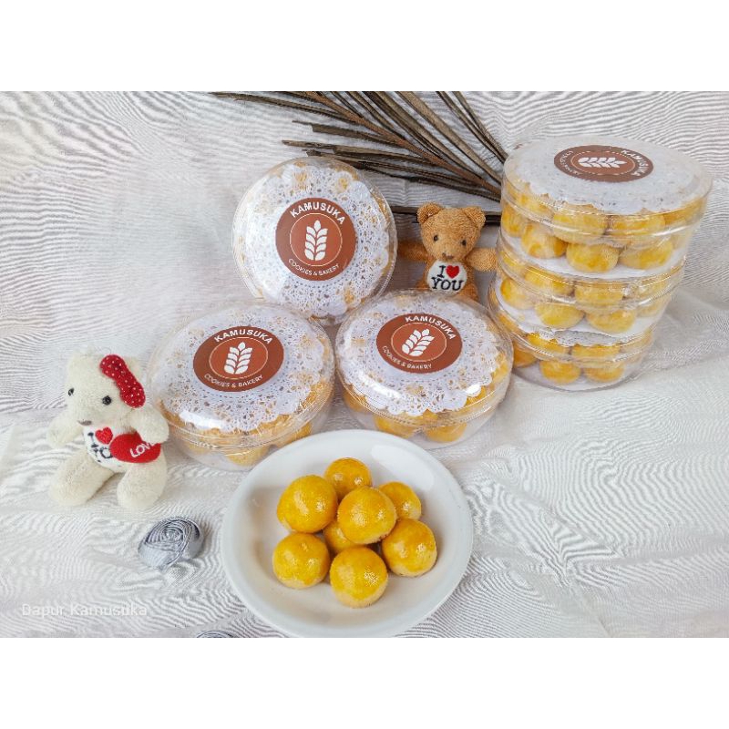 

Nastar (300 gram)