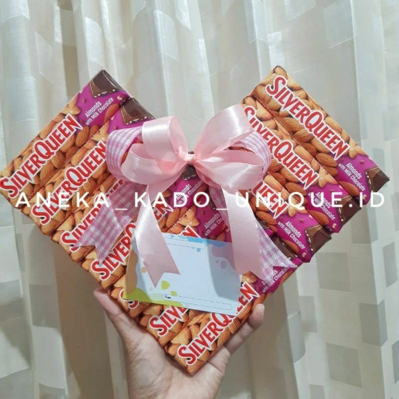 

Hampers silverqueen katakan cinta valentine, gift, kado, anniversary