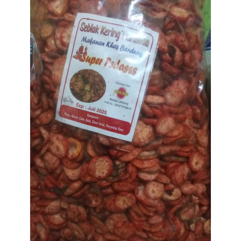 

seblak kerupuk daun jeruk premium +- 200gram/ pak enak guriih