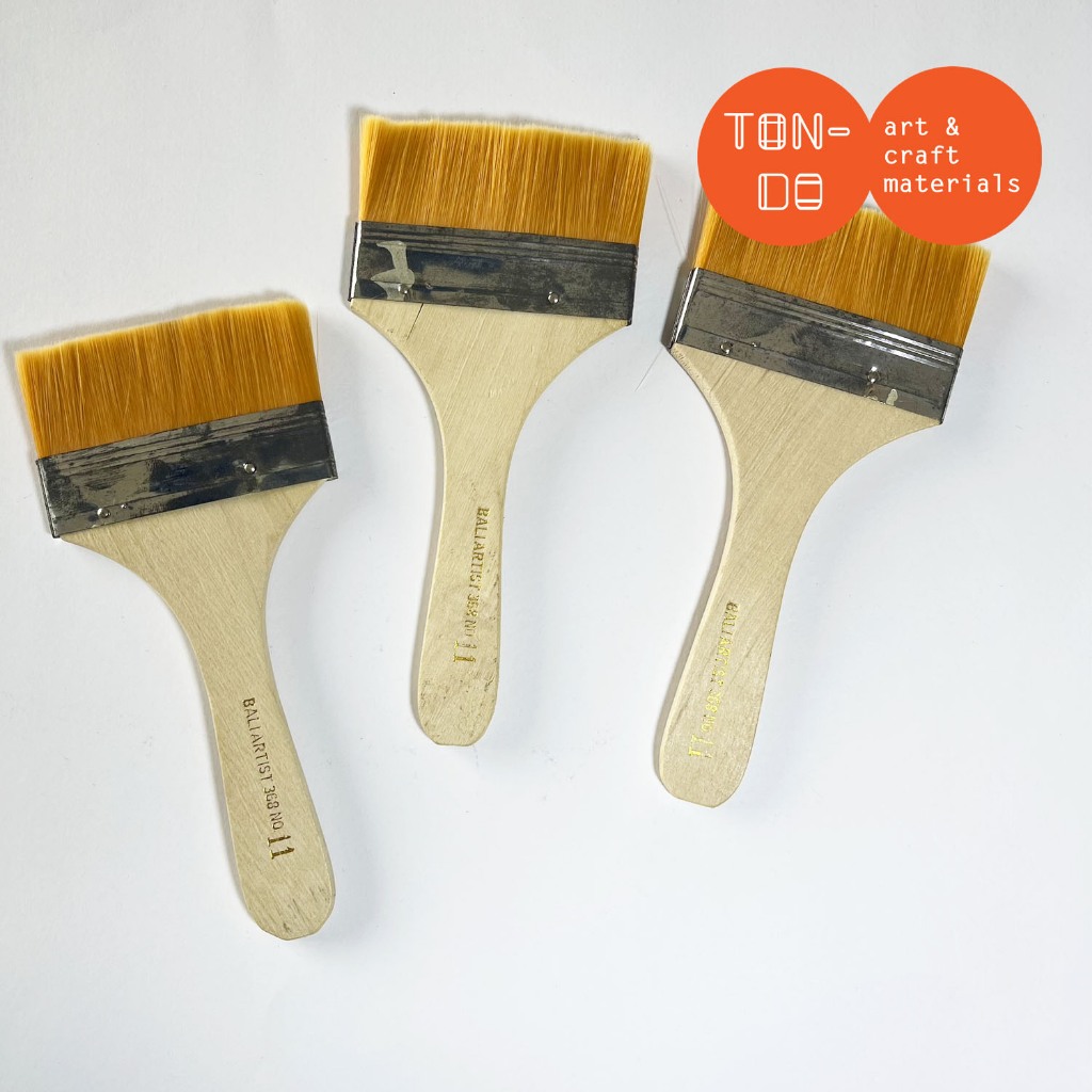 

BRUSH NYLON BALI ARTIST NO 11