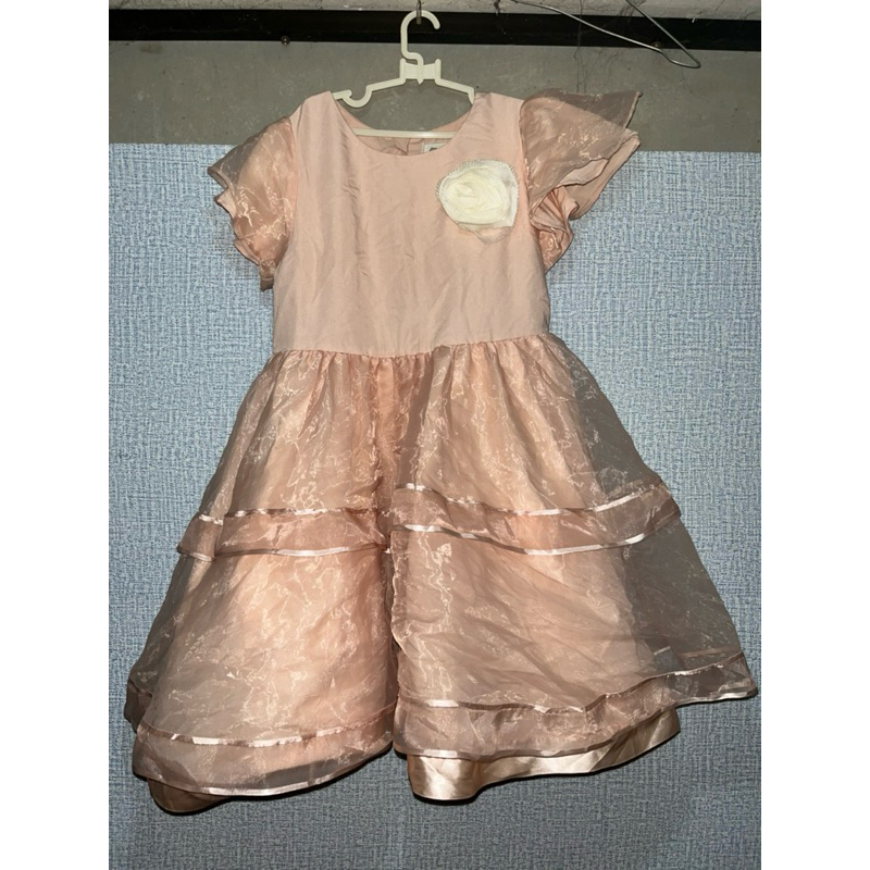 preloved dress pesta cheek