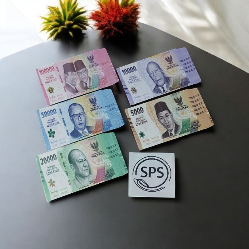 

AMPLOP / AMPAU LEBARAN GAMBAR UANG UKURAN KECIL ISI 100PCS / AMPLOP LEBARAN MURAH (uang dilipat)