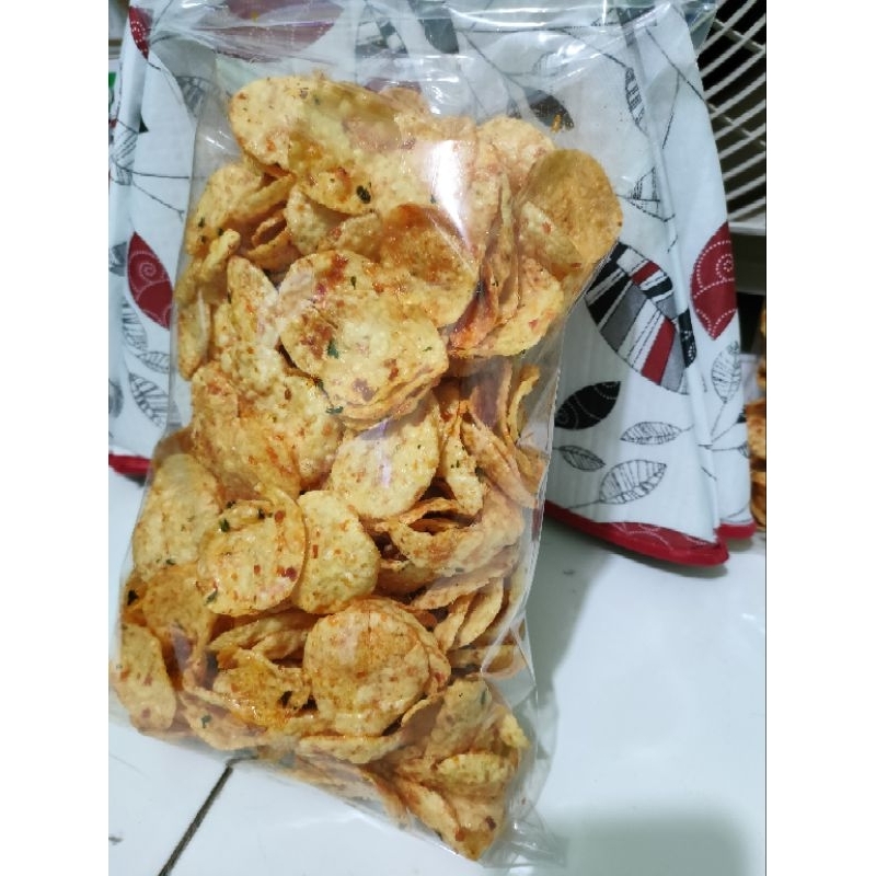 

opak balado,25.000/300 gram,opak balado Padang,opak Medan,opak singkong,keripik balado,