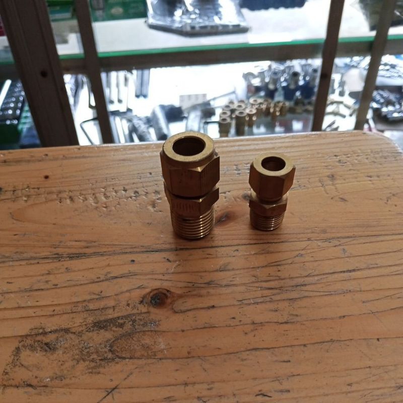 Nepel Kuningan Pipa Tembaga ⅜" x 10mm, ½" x 12mm