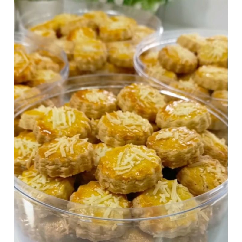

Kue Kacang